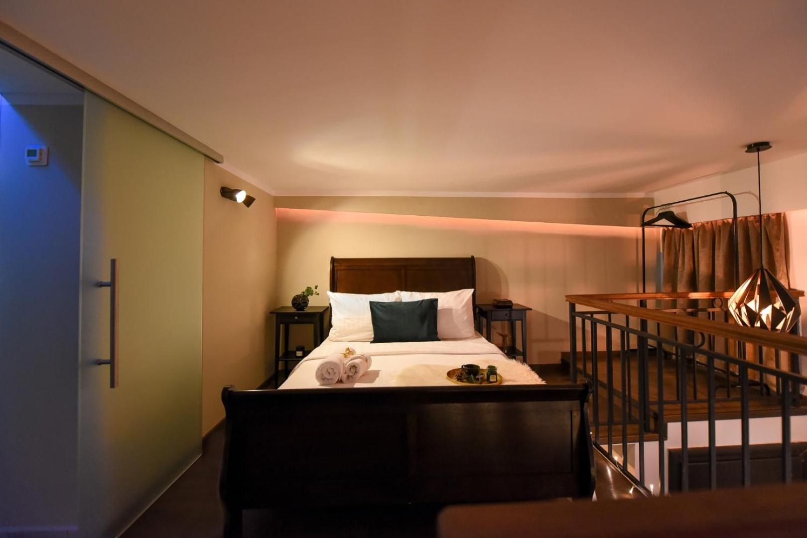Central Comfort - Duplex-Style Studios On Regina Elisabeta Bukarest Szoba fotó