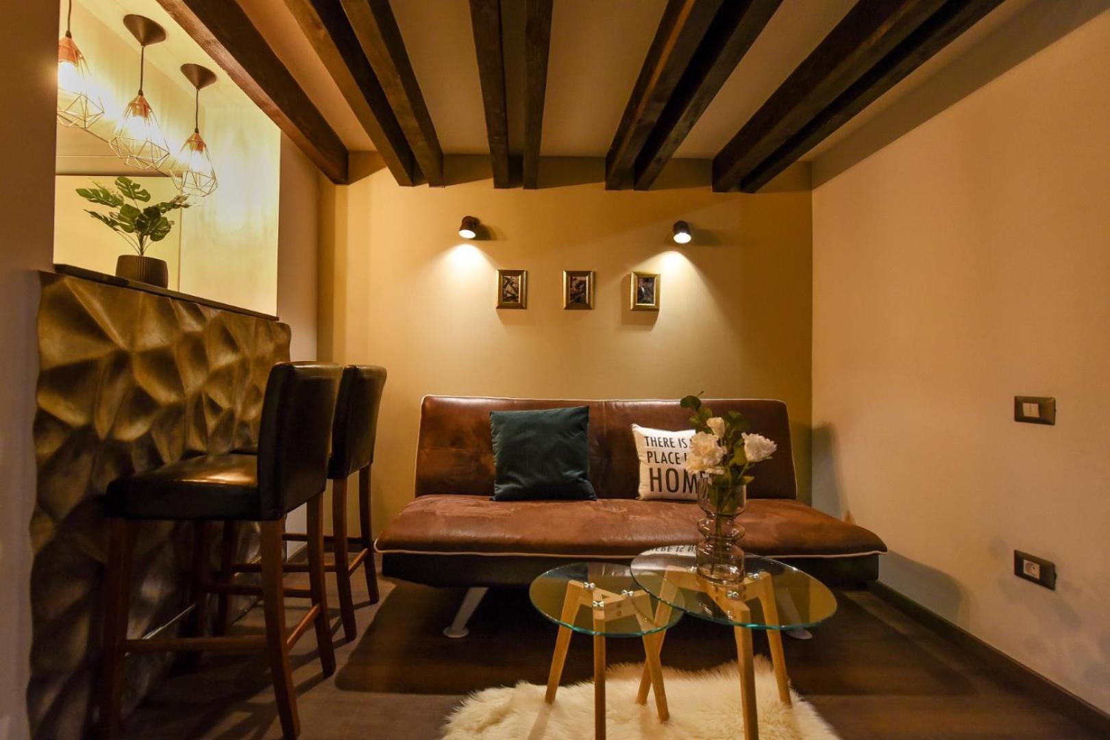 Central Comfort - Duplex-Style Studios On Regina Elisabeta Bukarest Szoba fotó