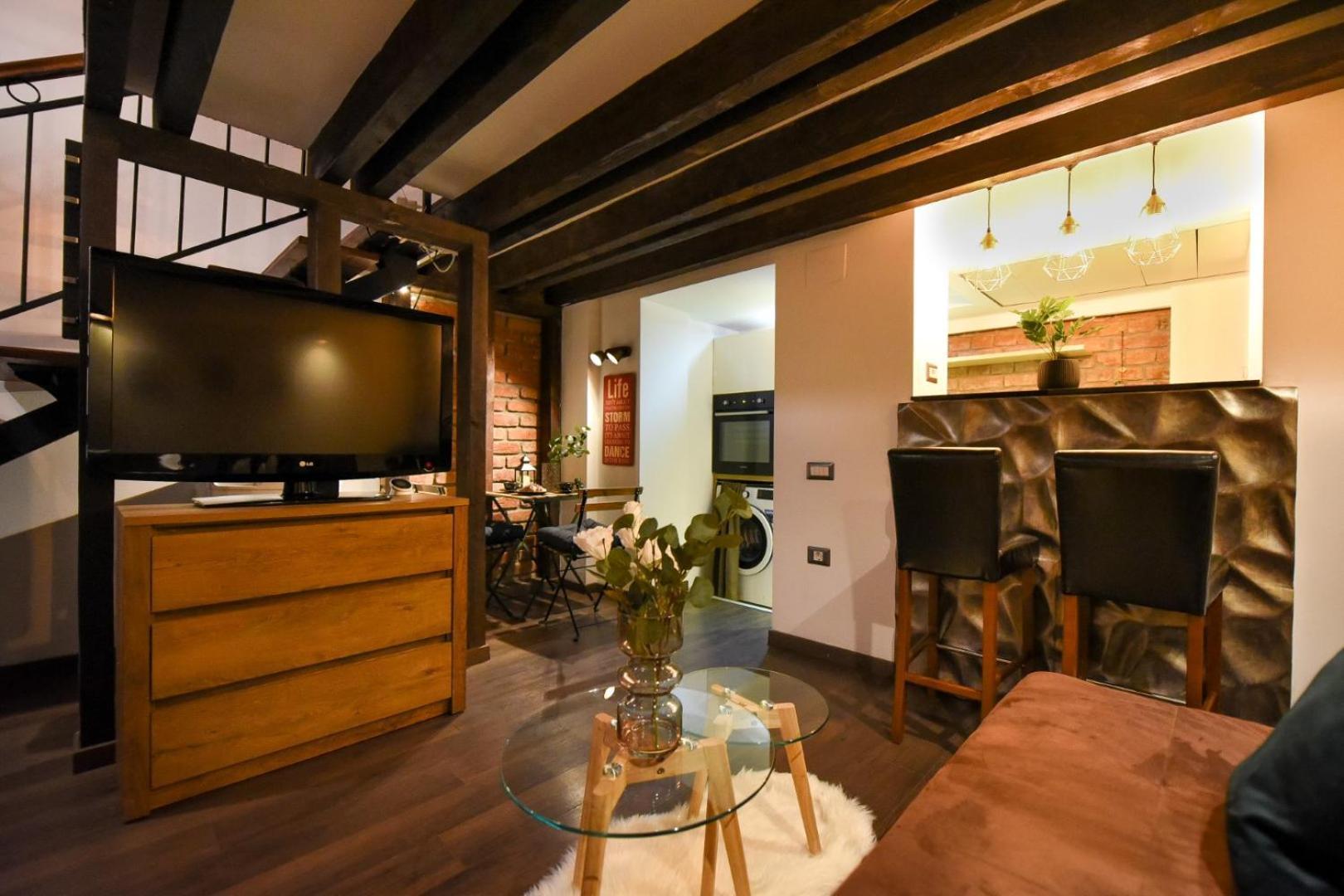 Central Comfort - Duplex-Style Studios On Regina Elisabeta Bukarest Szoba fotó