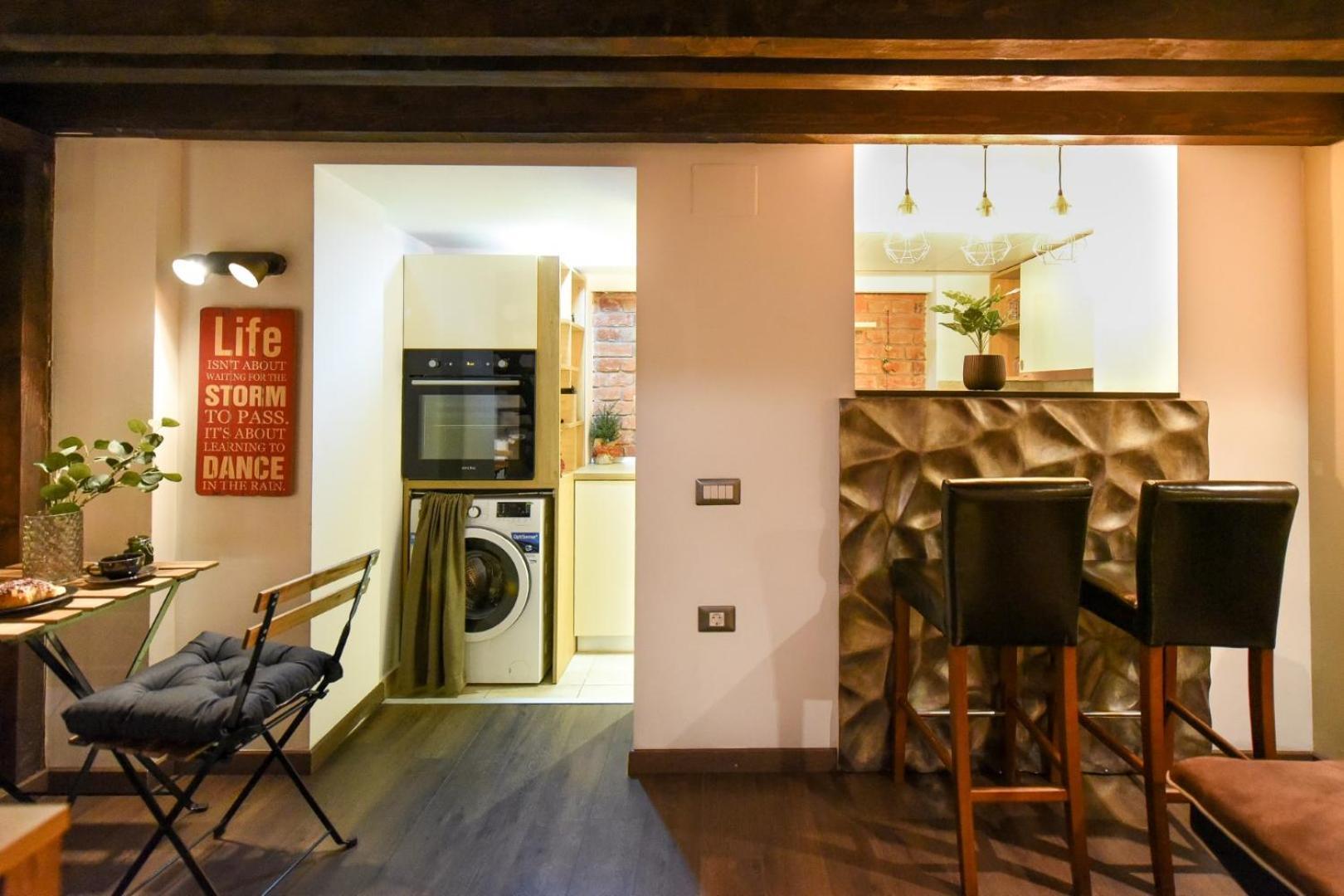 Central Comfort - Duplex-Style Studios On Regina Elisabeta Bukarest Szoba fotó