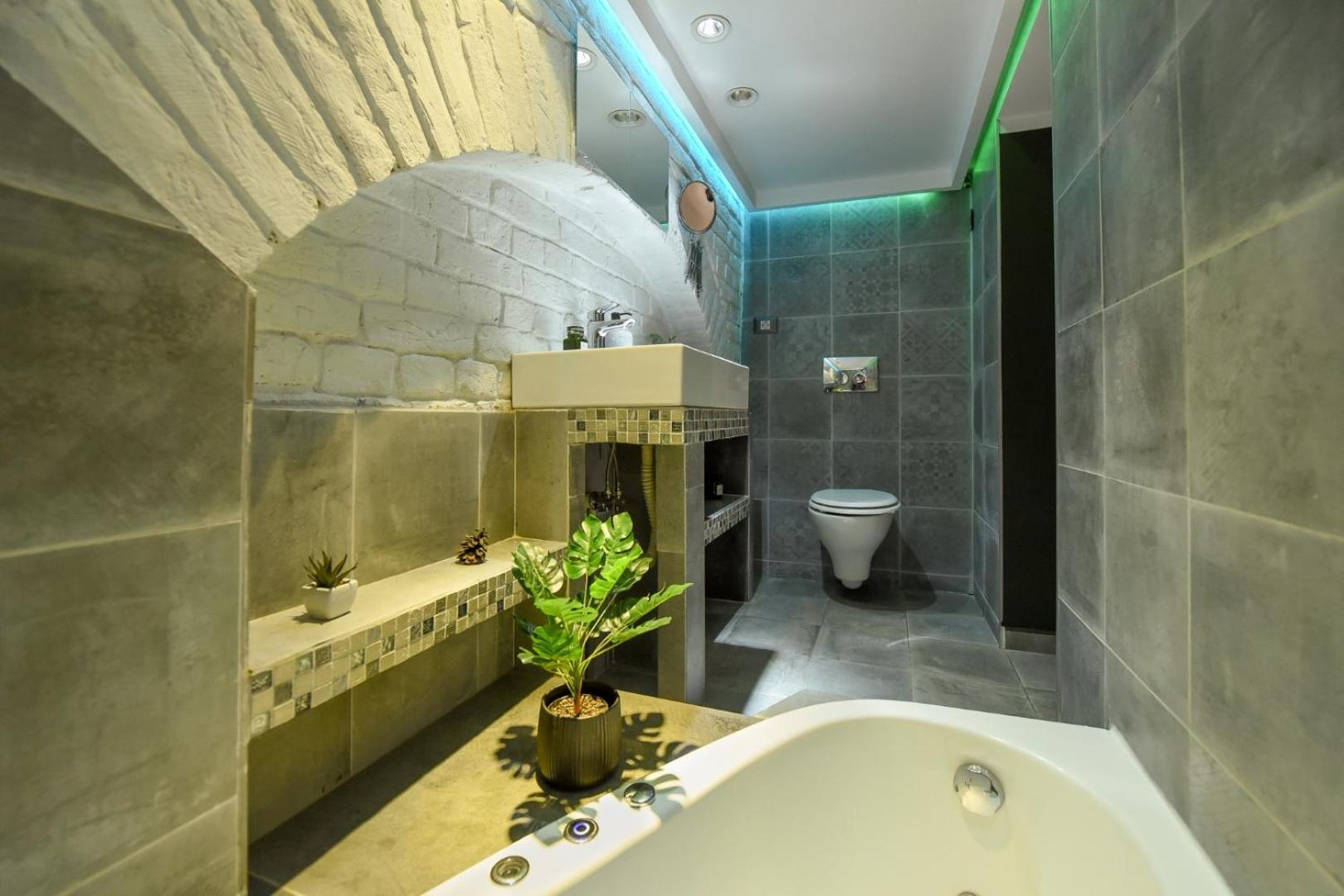 Central Comfort - Duplex-Style Studios On Regina Elisabeta Bukarest Szoba fotó